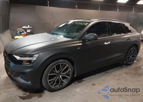 2023 Audi Q8 Prestige 55 Tfsi Quattro Tiptronic z USA, uszkodzony, nr VIN WA1FVBF13PD030372